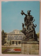 POZNAŃ. Pomnik Perseusza i Palmiarnia w parku im. Marcina Kasprzaka, CZYSTA