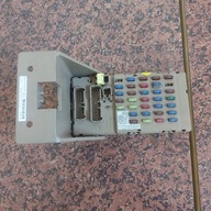 SKRZYNKA BEZPIECZNIKÓW SUBARU OUTBACK III 82201AG033