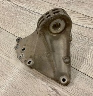 Porsche 718 Boxster Cayman 982 2.0 łapa wspornik mocowanie silnika prawa