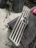 GRILL ATRAPA CHŁODNICY TOYOTA AVENSIS T25
