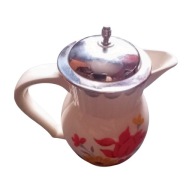 Fajansowy dzbanek art deco z metalową przykrywką. Niemcy, I połowa XX w.