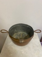 Duza stara foremka miedziana