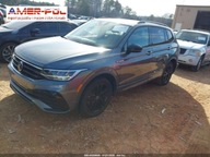 Volkswagen Tiguan 2022 Volkswagen Tiguan 2.0T SE R-Line Black FWD 2.0 184KM