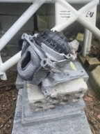 PODUSZKA SILNIKA AUDI 782215150182