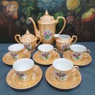 Elegancki zestaw angielskiej porcelany kostnej – filiżanki mokka 100 ml