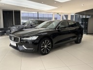 Volvo V60 T6 Plug In Core Kamera cofania LED CarPlayAndroid Auto ACC