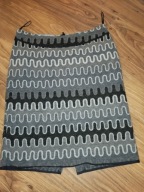 Spódnica damska XL cieplejsza moda zakręcona
