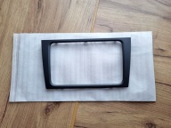 Volkswagen Golf Mk6 Ramka Osłona Radia Nawigacji oryginał super stan