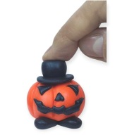 Halloween Miniaturowa Dynia FIGURKA Z MODELINY