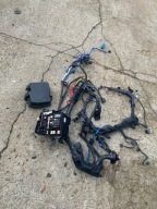 SKRZYNKA BEZPIECZNIKÓW INSTALACJA KOMORY 1.6 KIA SPORTAGE V 21- mHEV