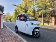 Zabudowany skuter FUTURI 3 | dla seniora | dwuosobowy | microcar | nowy