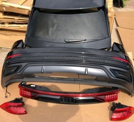 AUDI Q8 4M8 klapa tyl kompletna