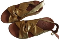 Fitflop komfortowe bardzo wygodne sandały w złocie 37