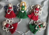Aniołki - ozdoby choinkowe z makramy