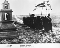 Przydrożna kapliczka fotografia, duży fotos film STANISŁAW I ANNA 24x30