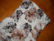 Wyszczuplająca sukienka kwiaty tuba s