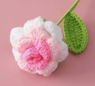 Róża Gradient Różowa na Szydełku Idealny Prezent