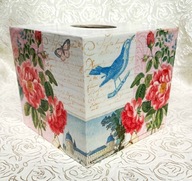 Chustecznik sześcienny- Ptaszek i róże