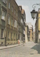 WARSZAWA - STARE MIASTO - ULICA WĄSKI DUNAJ - LATARNIA