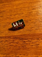 Znaczek ktir URSUS mennica, piękna emalia - likwidacja zbiorów.