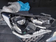 REFLEKTOR LAMPA PRAWA KIA STINGER 2017- FULL LED uszkodzona na części