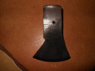 STARA SOLIDNA SIEKIERA OK 1 KG