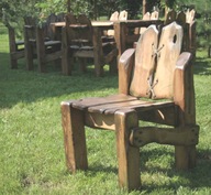 drewniane masywne meble do ogrodu do altany czy na taras krzesła ławka stół