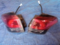 RAV4 IV 2.5 HYBRYDA LAMPA TYLNA