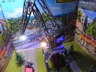 Żuraw-Dźwig z Oświetleniem LED