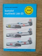 Samolot myśliwski Jak-23 - Piotr M. Bartoszewski