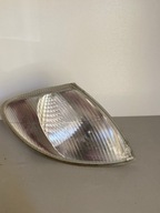 Renault Megane I Scenic kierunkowskaz kierunek migacz prawy pasażera