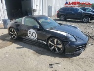 Porsche 911 2021 Porsche 911 TARGA 4S 3.0 Benzyna 443KM