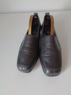 Śliczne markowe obuwie TLC UK 4 EUR 37