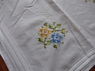 Obrus kolorowy haft krzyżykowy