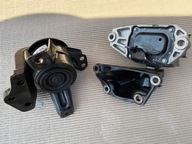 HYUNDAI TUCSON III ŁAPA PODUSZKA SILNIKA