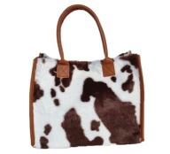 Futrzana torebka w ciapy wzór motyw krowy pluszowa krowa