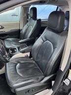 Fotele komplet Chrysler Pacifica 2019 skóra grzane
