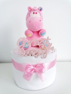 Prezent dla noworodka, tort z pampersów od chrzestnego, na chrzest chrzciny