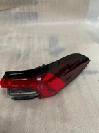 COROLLA E21 SEDAN LAMPA PRAWA TYLNA W BŁOTNIK