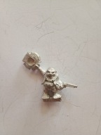 WARHAMMER DWARFS HERO WITH PISTOL METAL