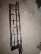 Vw passat B8 kratka zderzaka chrom orginal