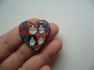 PIN PRZYPINKA BROSZKA KOT KOTKI KOCIE SERCE
