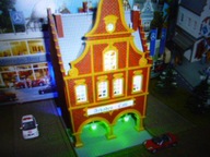 Kamienica z Arkadami Oświetlona Ledami w H0