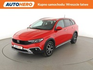 Fiat Tipo Cross kamera tempomat klima-auto. LED