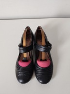 Śliczne markowe obuwie damskie czółenka Clarks UK 4 EUR 37
