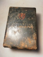 stara apteczka samochodowa