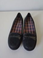 Śliczne obuwie damskie MULTIFIT UK 7E/EE EUR 40