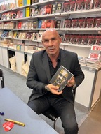 Mocny cios dla WOŚP – Przemysław Saleta + autograf – Sztab Barcelona