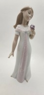 Nao by Lladro Figurka Dziewczyna z Bukietem Kwiatów Vintage