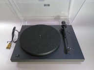 Gramofon Pro-Ject Debut III czarny